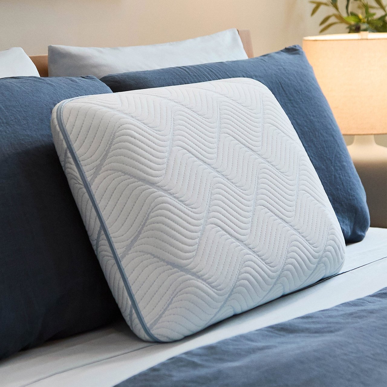 Tempur-Pedic Serenity Frost Cooling Memory Foam Pillow